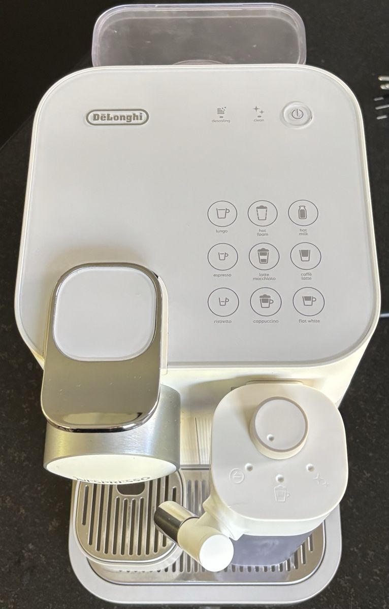 Nespresso Macchine per caffè & Macchine per espresso: Nespresso Gran Lattissima White – Usato da Uznach venduto da fabiennejoelle 2