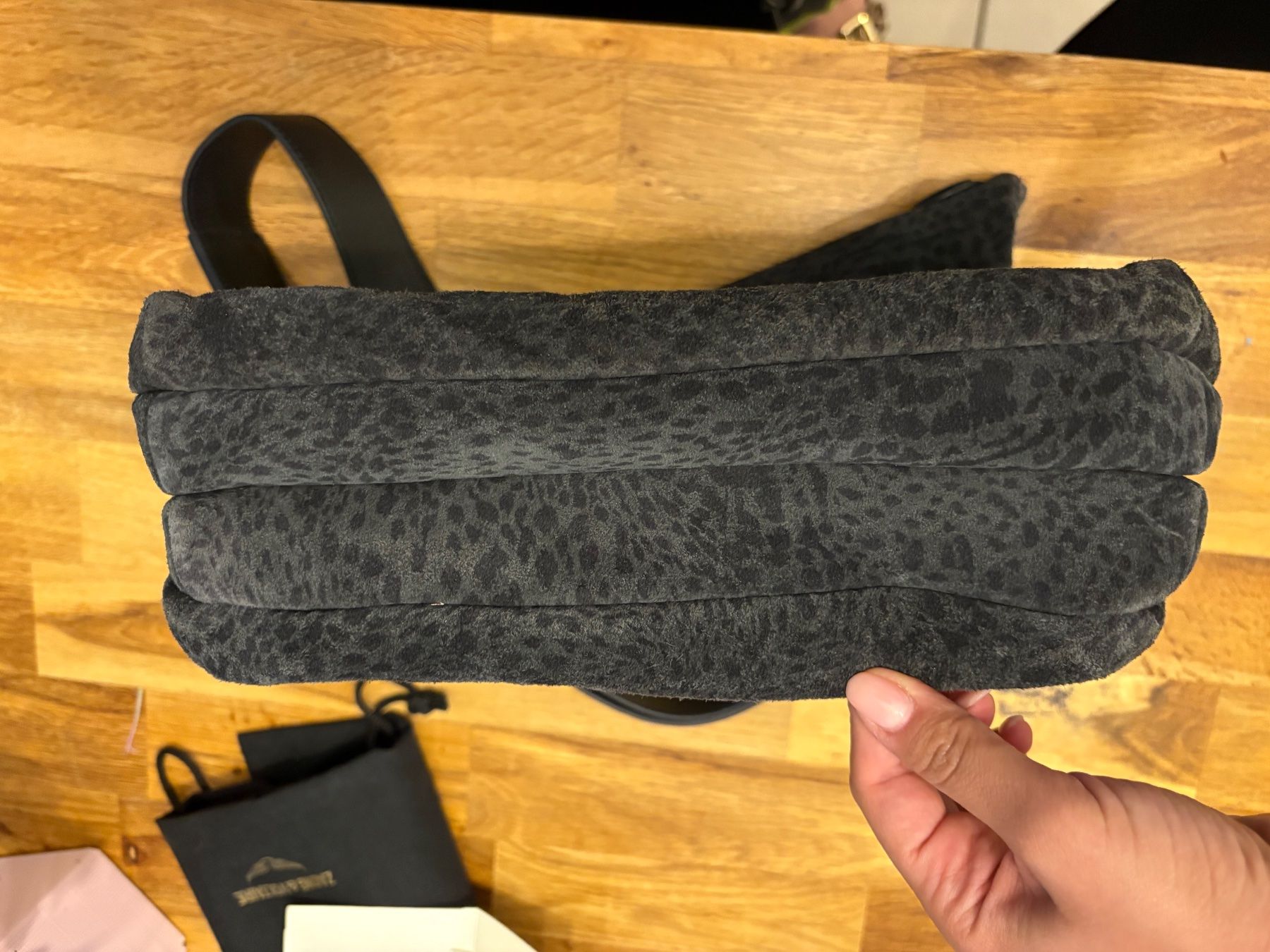 Zadig & Voltaire Taschen für Damen: Zadig & Voltaire Rocky | Imprimé Léopard – Neu (gemäss Beschreibung) aus Renens VD von rou_k7m5 2