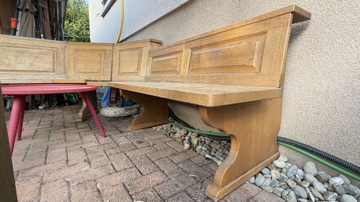 Panchine: Banc d'angle rustique en bois massif, charme authentique – Usato da Grolley venduto da GM-CK 2