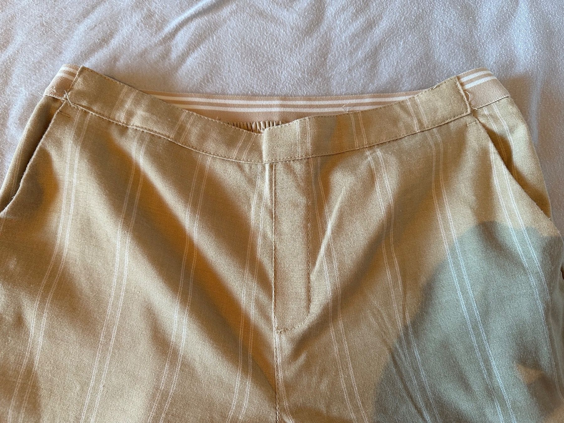 Pantaloni: Stoffhose  /  Grösse: M – Usato da Oberhofen Thun'see venduto da ClaudiaKelesh 1