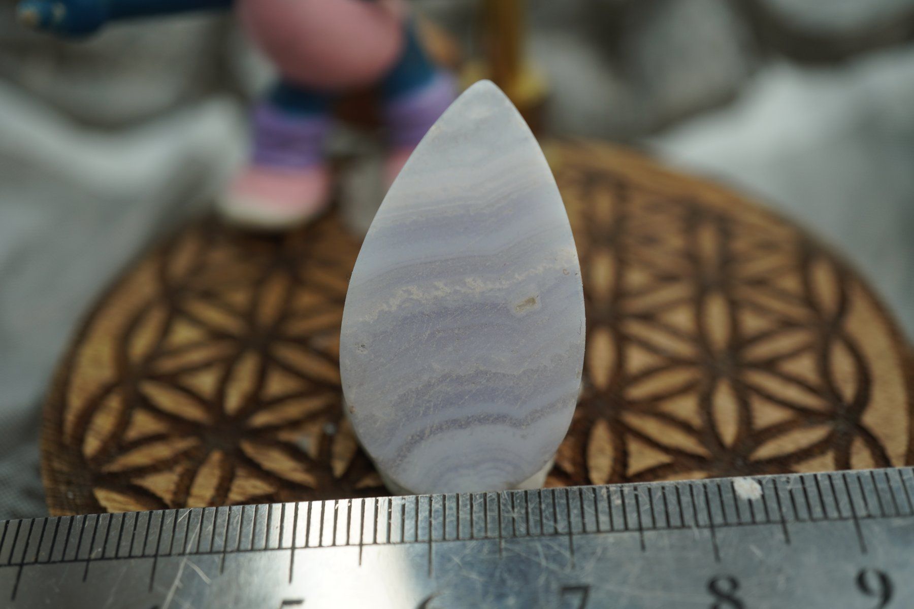 Mineralien & Heilsteine: Chalcedon     Blatt Geschnitzt  Cabochon   Ab 1.- – Neu und originalverpackt aus Eschenbach SG von topstone 5