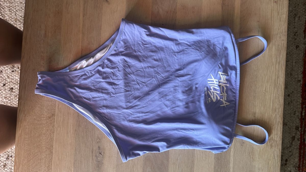 Roxy Maillots de bain & Bikinis: Quiksilver Roxy Badeanzug Flieder Gr. M – Neuf (Voir description) à Winterthur par whatdreamz 1