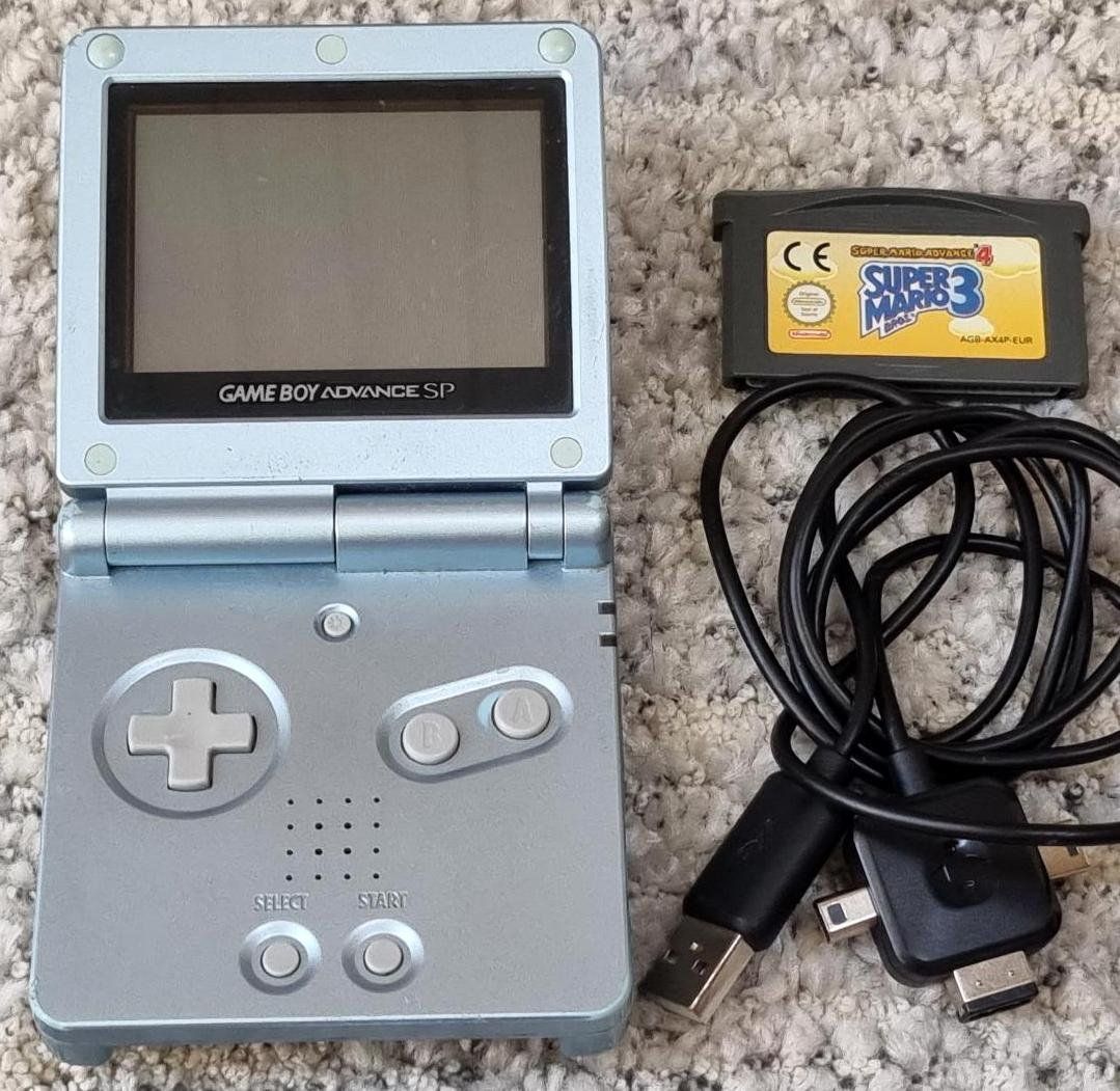Nintendo Console: Game Boy Advance SP AGS-001 – Usato da Collonges venduto da arashee