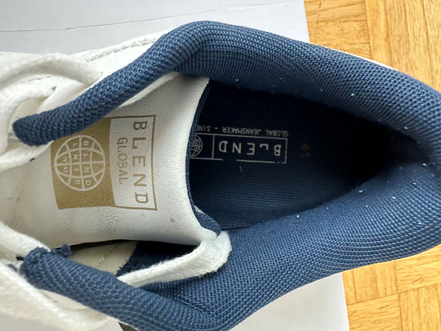 Scarpe da uomo: Weisse Sneaker – Usato da Basel venduto da ari_qn6c 3