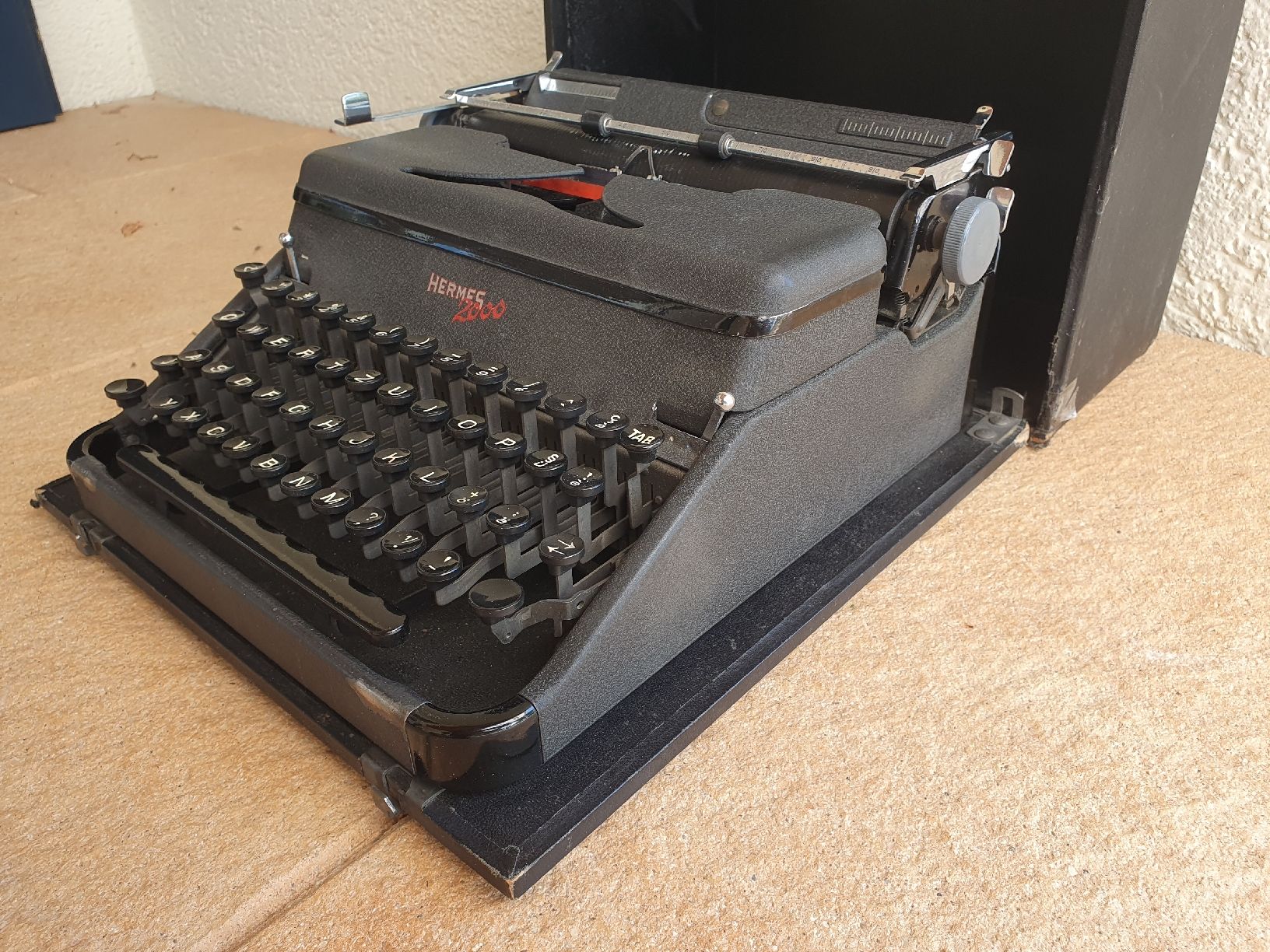 Hermès Macchine da scrivere: Schreibmaschine Hermes 2000 – Usato da Therwil venduto da ste_ka 1
