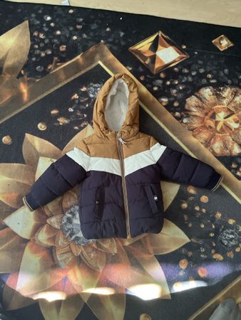 Winterjacke Kinder mehrfarbig mit Kapuze guter Zustand