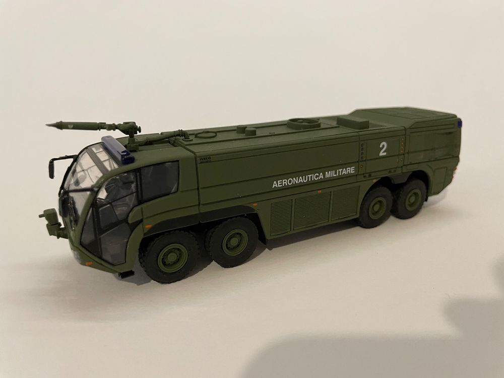 Come Abbinare Il Verde Militare: Idee E Outfit - Foto 5