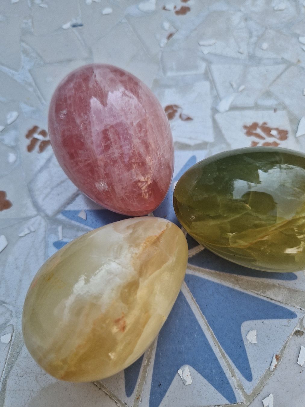 Edelsteine: 3 Deko-Eier aus Edelstein – Gebraucht aus Lachen SZ von janapolar 1