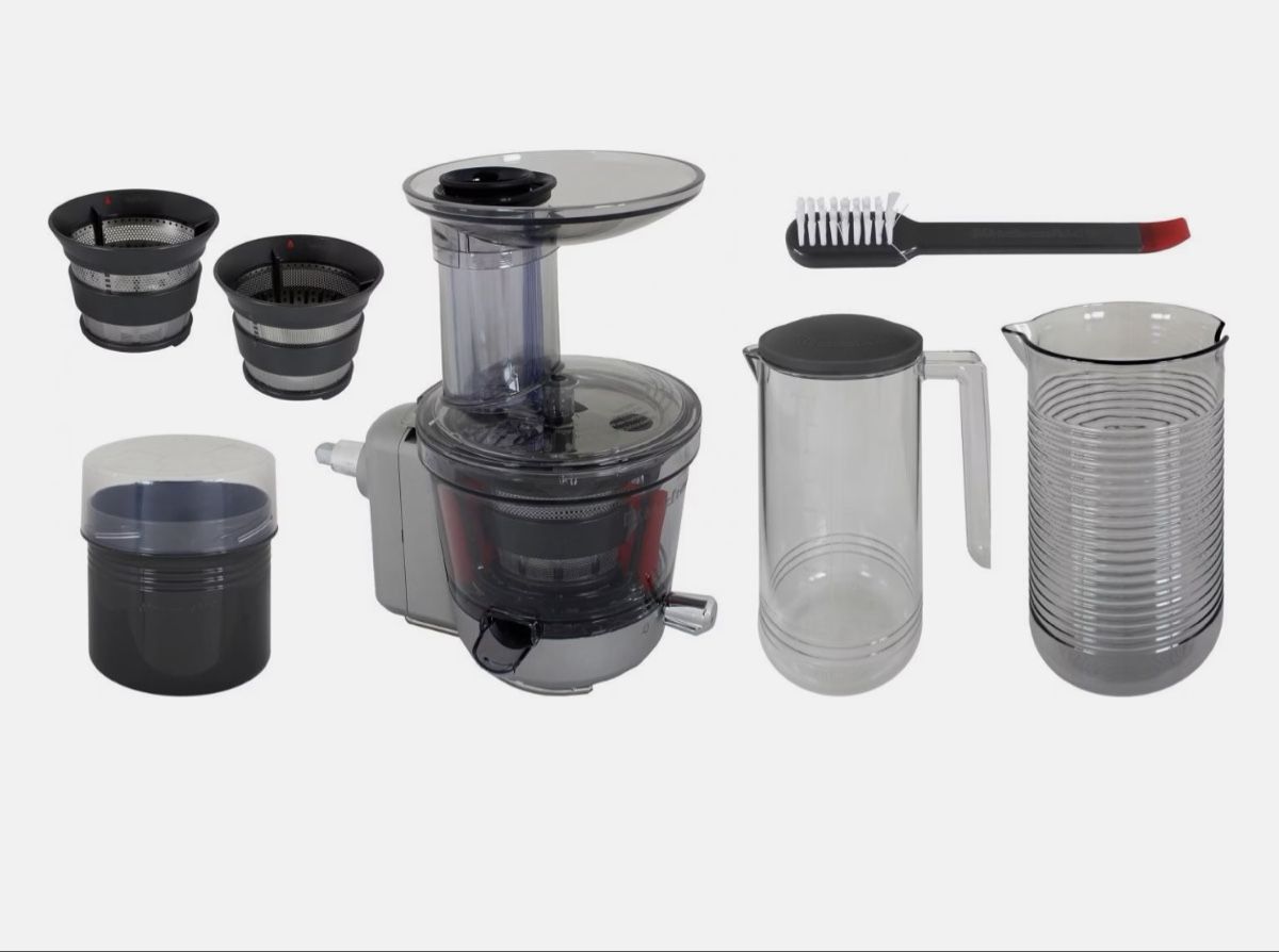 Kitchenaid Elettrodomestici da cucina: Black KitchenAid Classic Stand Mixer + Accessories Bundle – Usato da Aarburg venduto da roc_9n2c 5