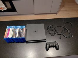 PlayStation 4 Konsole mit 15 Spielen und gebraucht