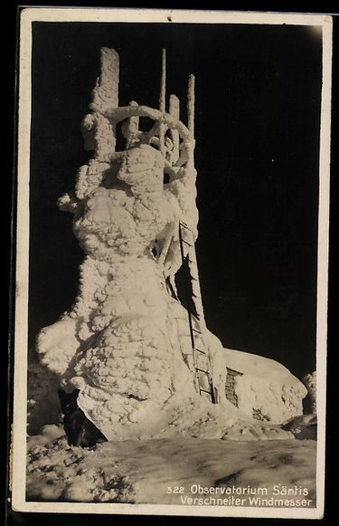 Cartoline postali: AK Säntis, Observatorium, Verschneiter Windmesser – Usato da Berlin venduto da bartko-reher