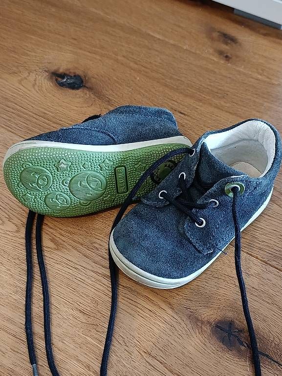 Scarpe per ragazzi: Halbschuhe aus Veloursleder Gr.21 – Usato da Steinen venduto da Jules_Sch