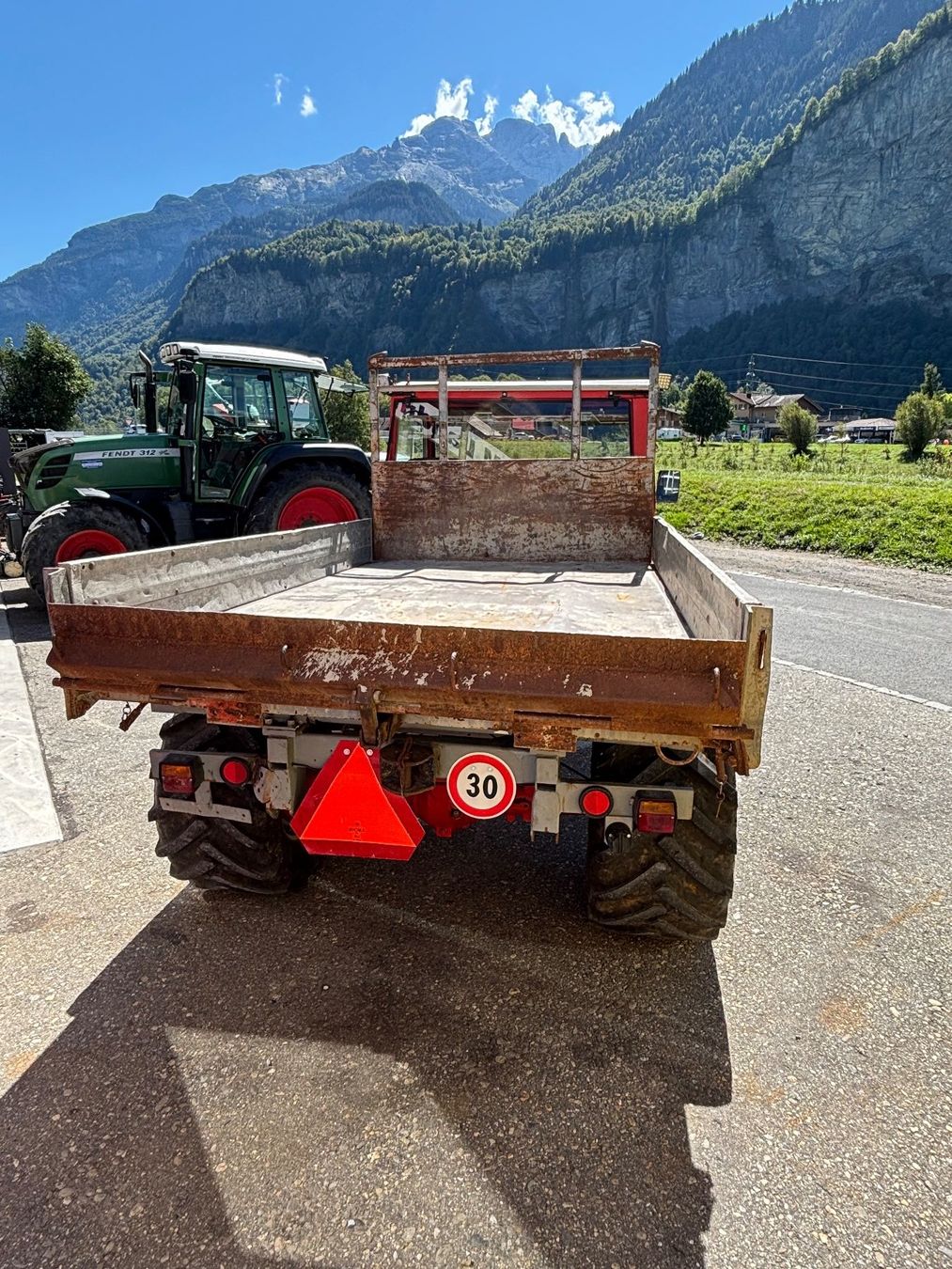 Aebi Tracteurs: Transporter Aebi TP 67 K mit Kipper Occasion – D'occasion à Meiringen par LMMLandmaschinenGmbH 3