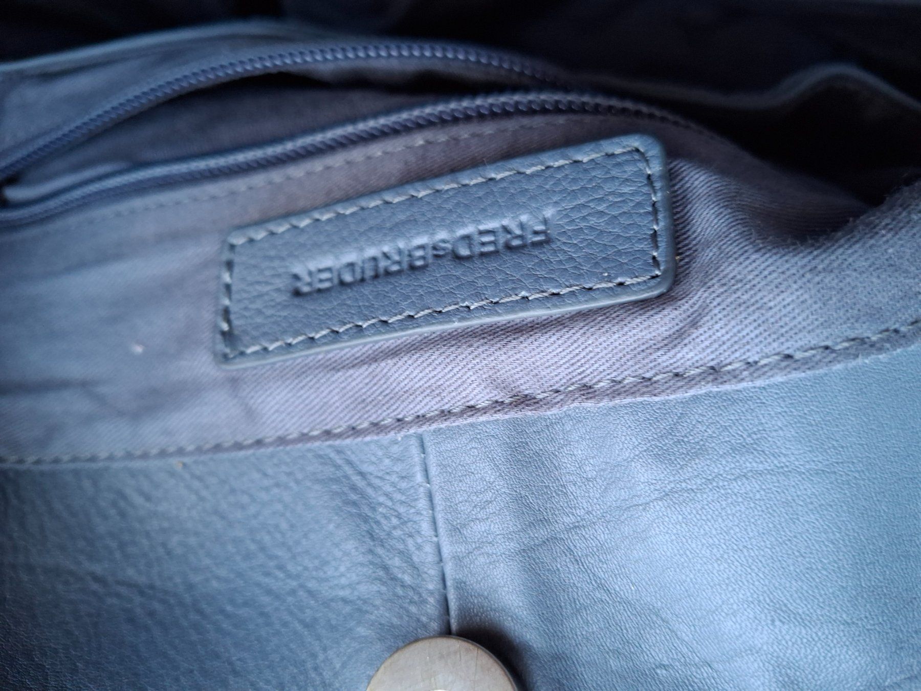FredsBruder Borse da donna: Handtasche von FREDs BRUDER – Usato da Unterägeri venduto da spo_2kjh 3