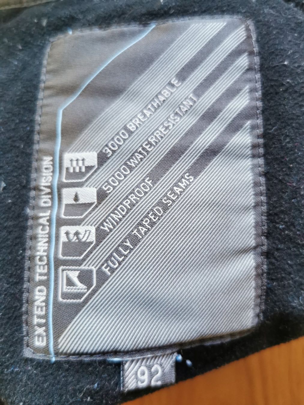Lotti & Set di vestiti: Kleiderpaket Jungen 86/92 Winter – Usato da Grindelwald venduto da Sala33 6