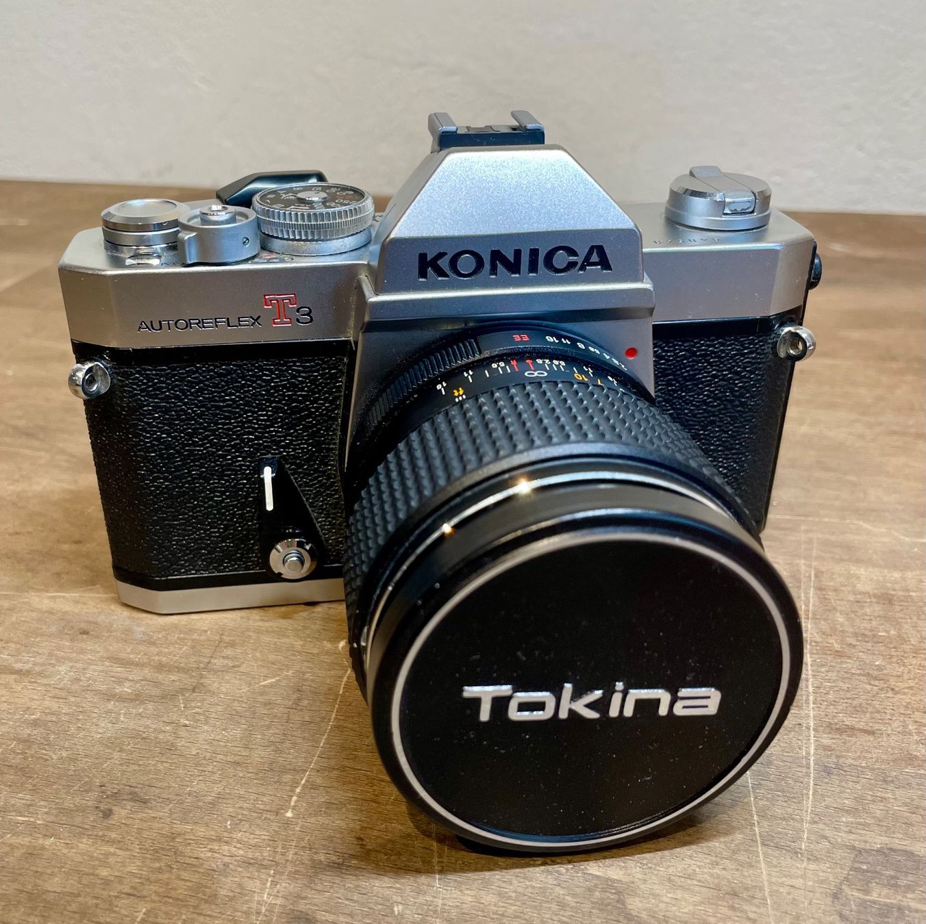 Konica Kamera: Konica Autoreflex T3 mit 3 Objektiven und Lederetui – Gebraucht aus Bern von annalara12 1