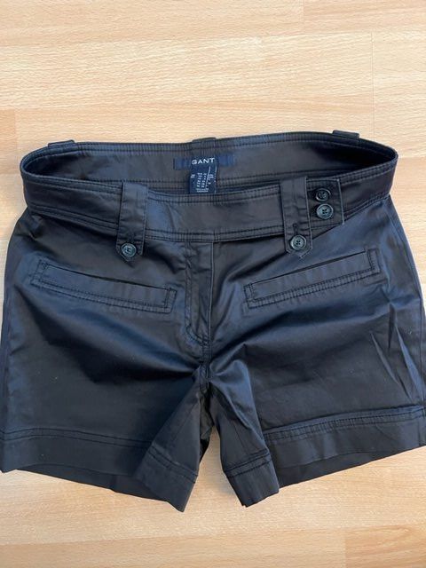 Gant Pantaloni: Kurze Hose / Shorts von Gant Gr. 34 – Usato da Wabern venduto da adamovski 1