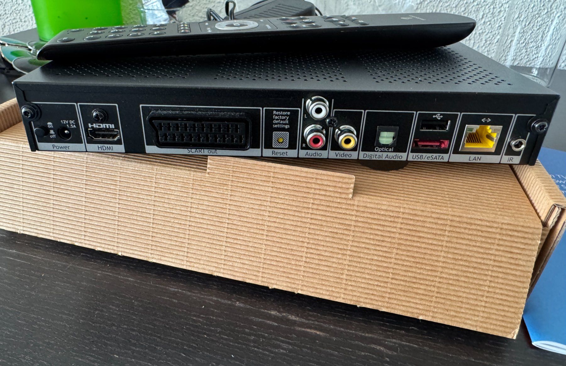 Swisscom Lecteur multimedia & Streamer: Swisscom TV Box, schwarz – D'occasion à Winterthur par YaV 2