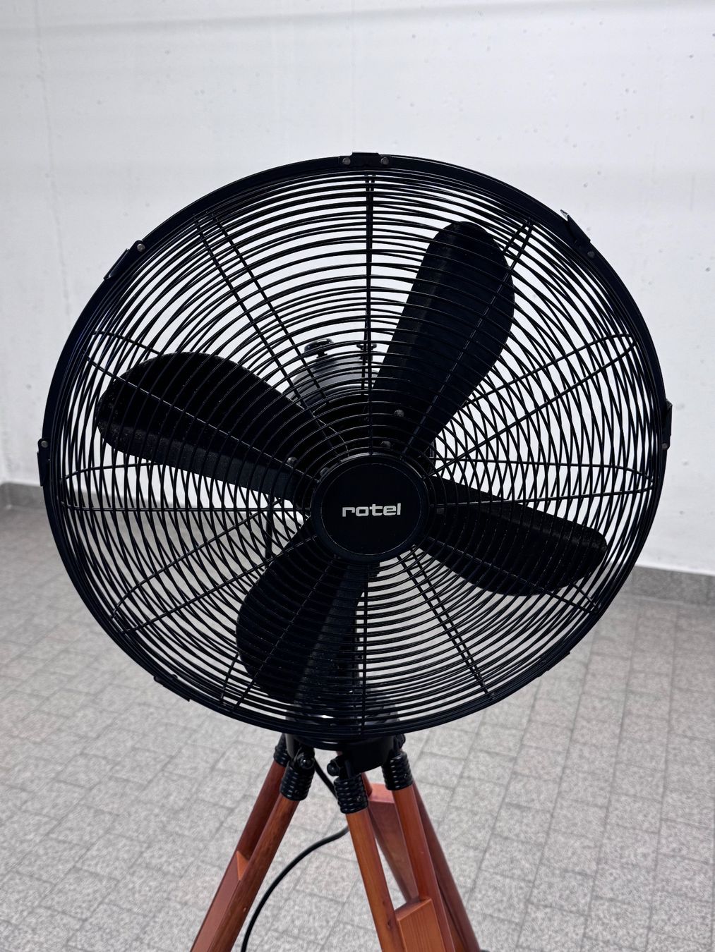 Rotel Ventilatoren: Rotel Standventilator – Gebraucht aus Rüschlikon von eth_9zzk 1