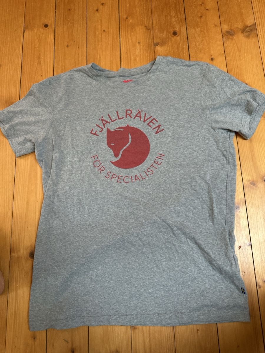 Fjällräven T-shirt: Fjällräven Shirt – Usato da Zuerich venduto da Christina.h