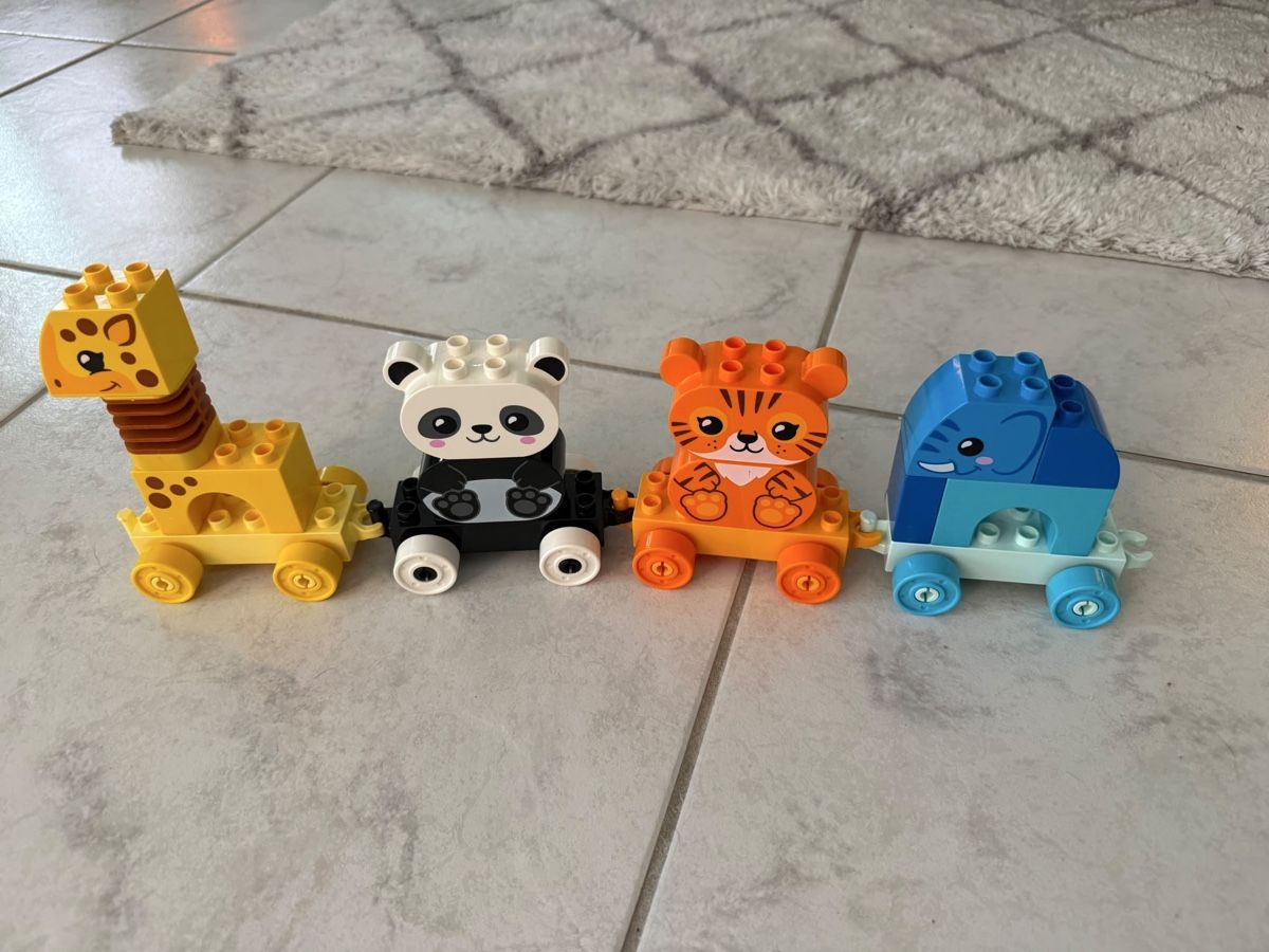Lego Giocattoli: Lego Duplo div Sets und Eisenban – Usato da Arni AG venduto da mikaliv 4