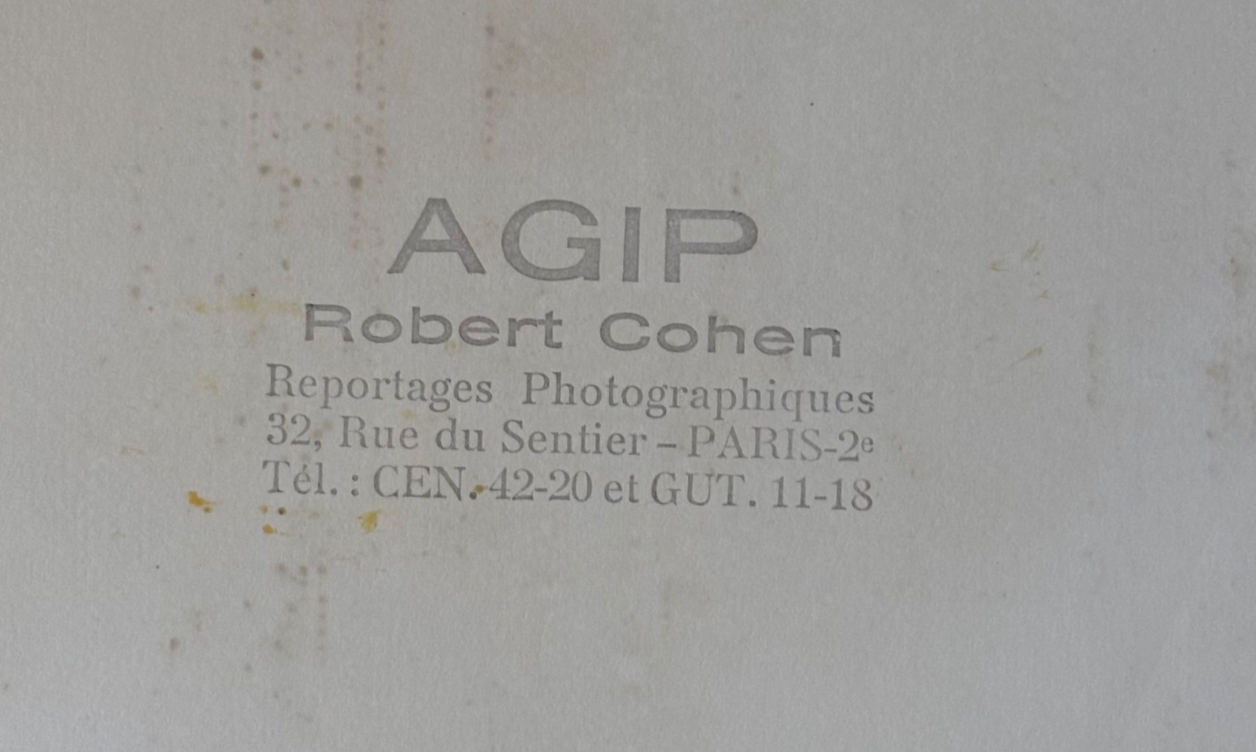 Posters & Illustrations: Robert Cohen/AGIP - Paris, Frankreich, Tauben – D'occasion à Frauenfeld par Merk52 2