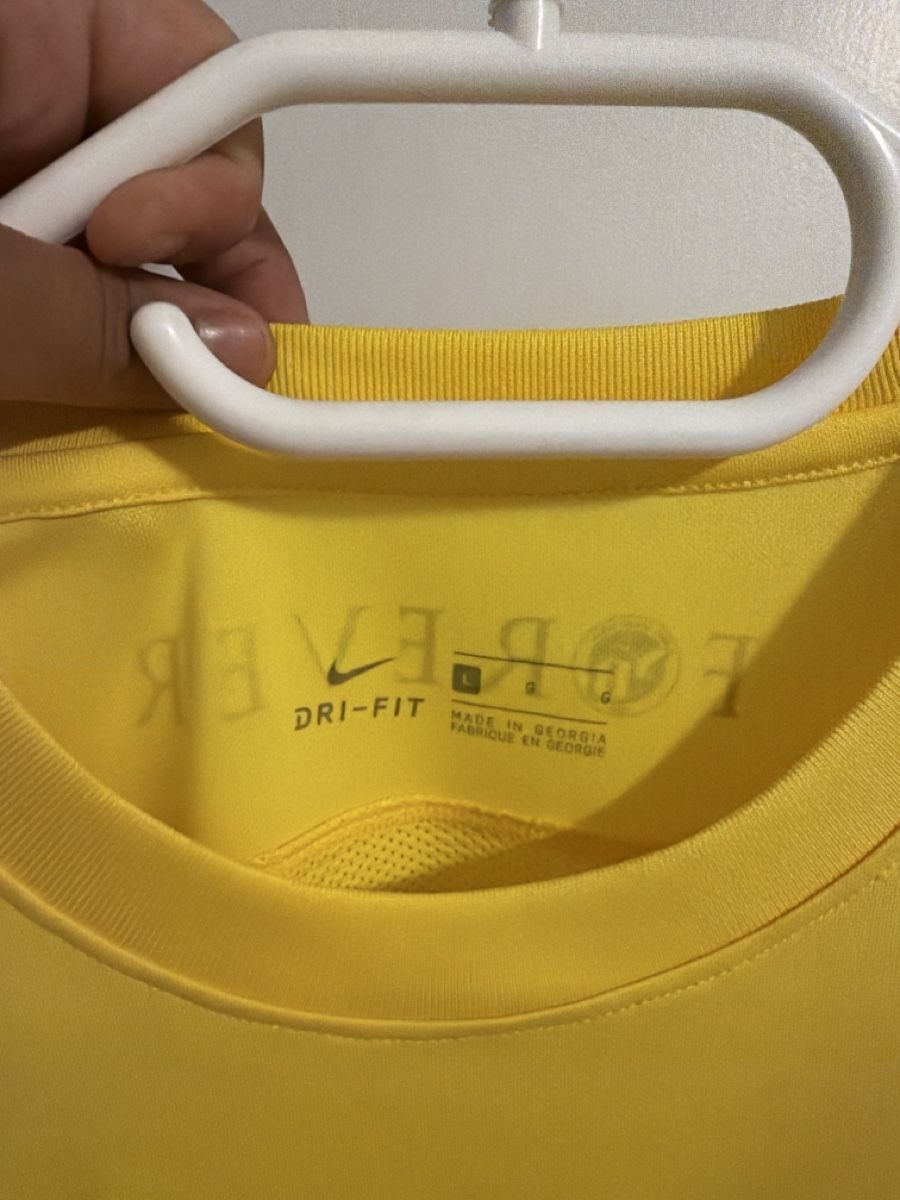 Nike T-shirt: Nike BSC Young Boys Meester T-Shirt – Usato da Ostermundigen venduto da Boss127 3