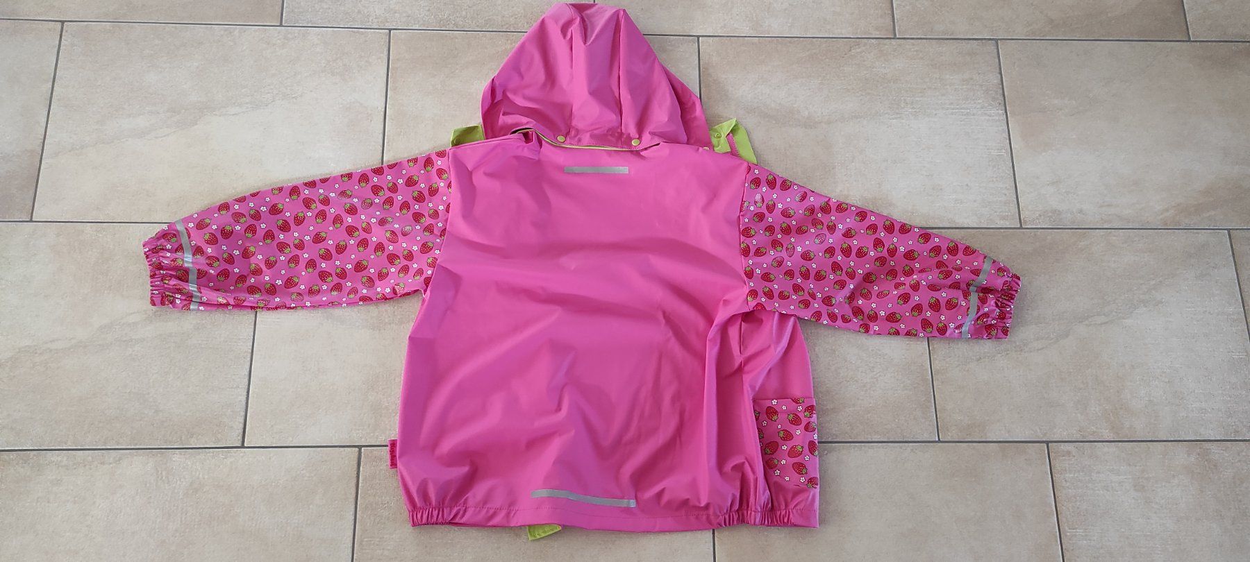 Giacche & Cappotti: Regenjacke Mädchen Gr 140 – Nuovo (secondo la descrizione) da Zollbrück venduto da Turner5 1