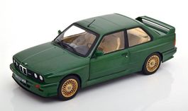 BMW M3 E30 1986-1990 dunkelgrün met.       1:18 von Solido