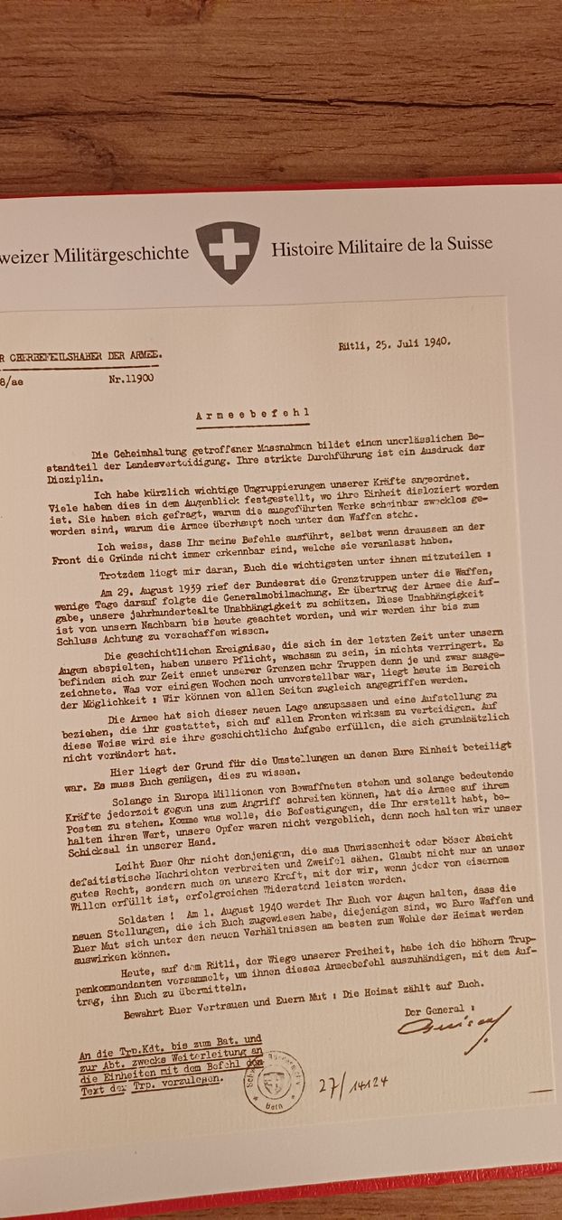 Schweizer Armee Uniformi: Ordner Schweizer Militär Armee – Usato da Grosswangen venduto da Geschenkberatung 5