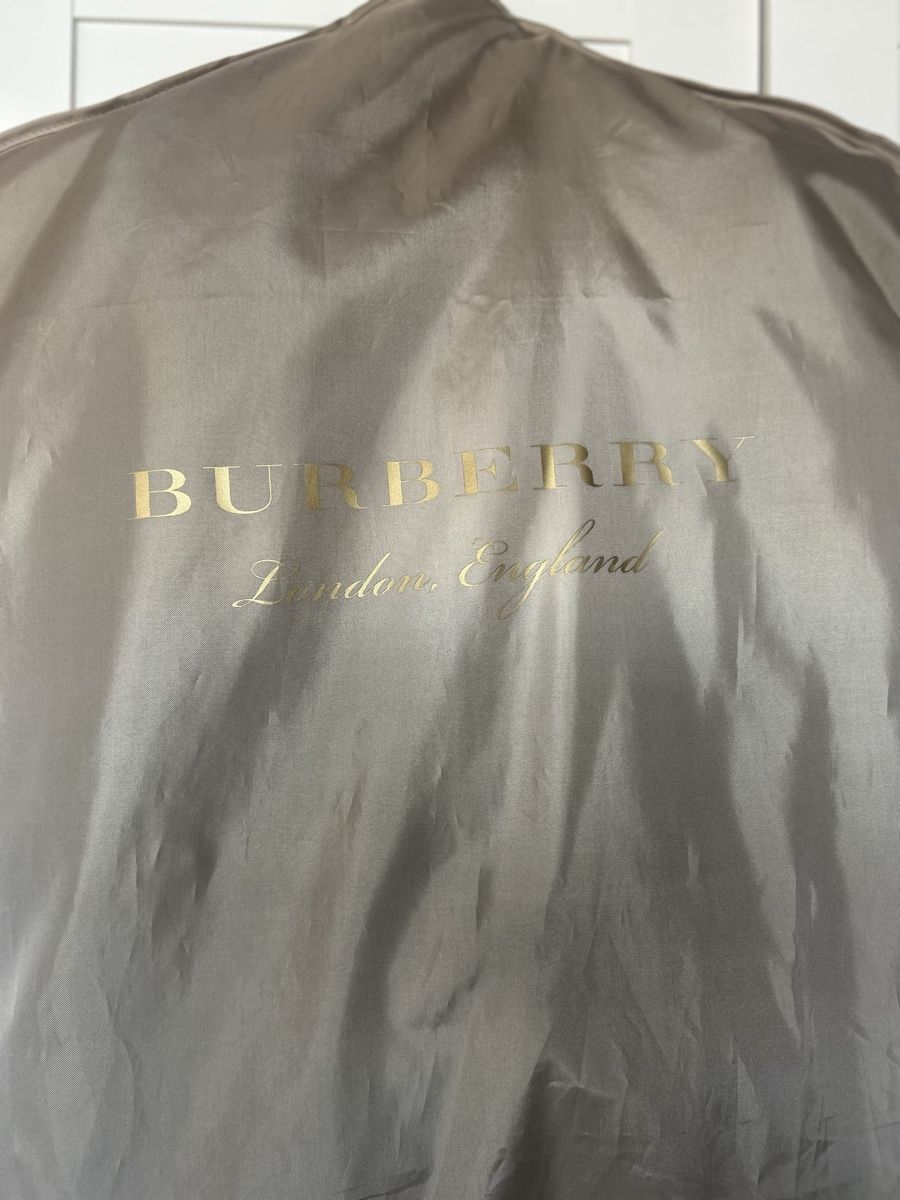 Burberry Mäntel: The Sandringham Trenchcoat von Burberry - – Gebraucht aus Horgen von vhupfu91 2