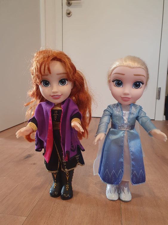  Original Disney Frozen Anna und Elsa Puppen 