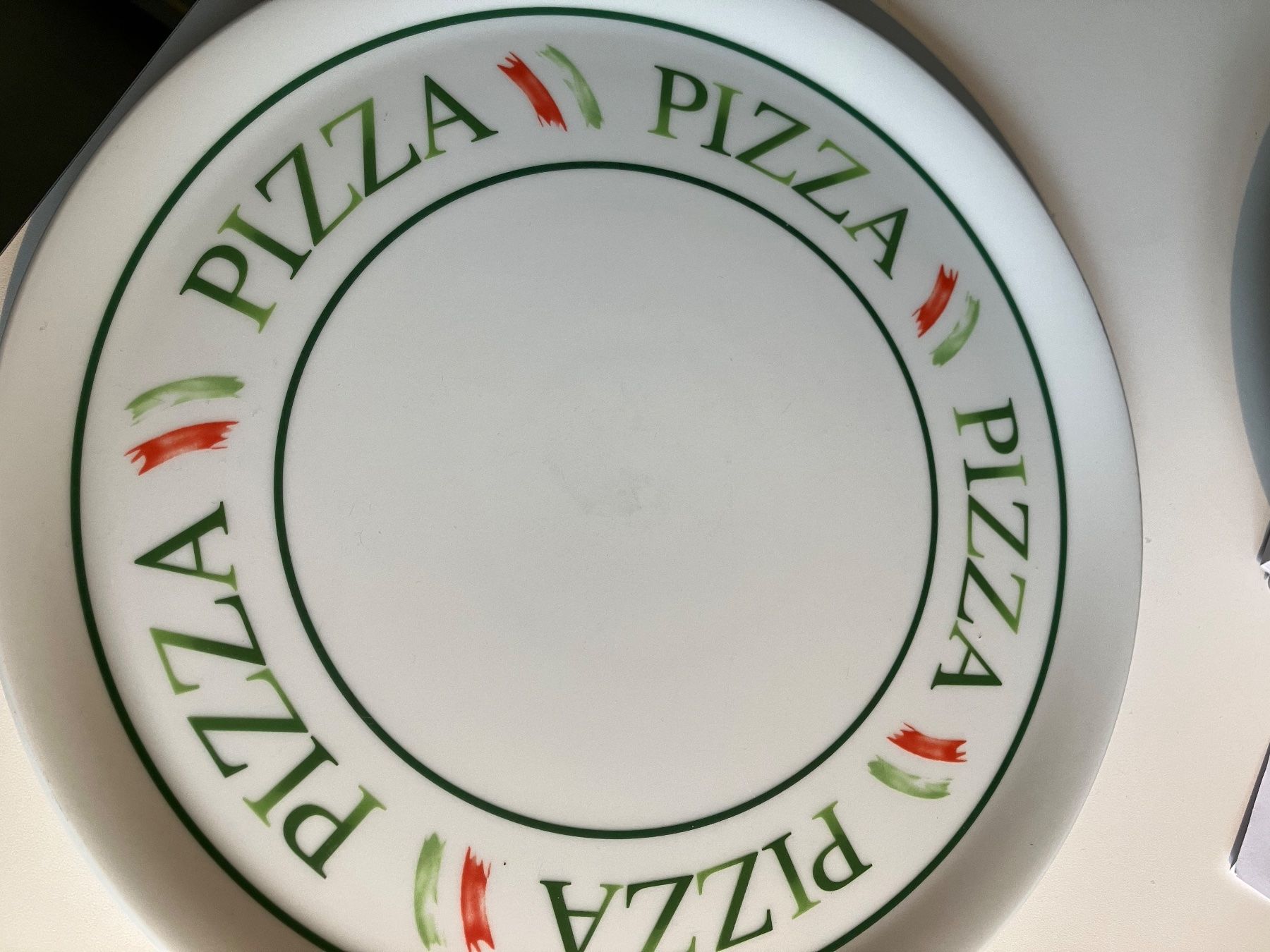 Piatti: 2 Pizza-Teller Neu – Usato da Bättwil venduto da Profi44