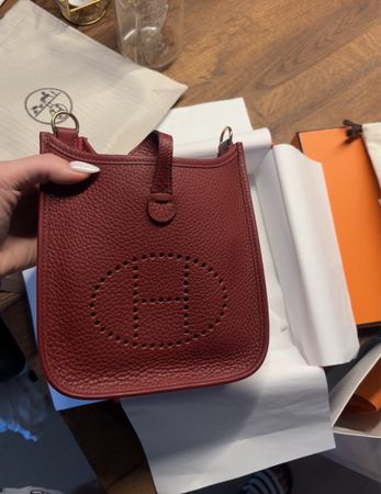 Hermes Evelyne 16  Dunkelrot Neu