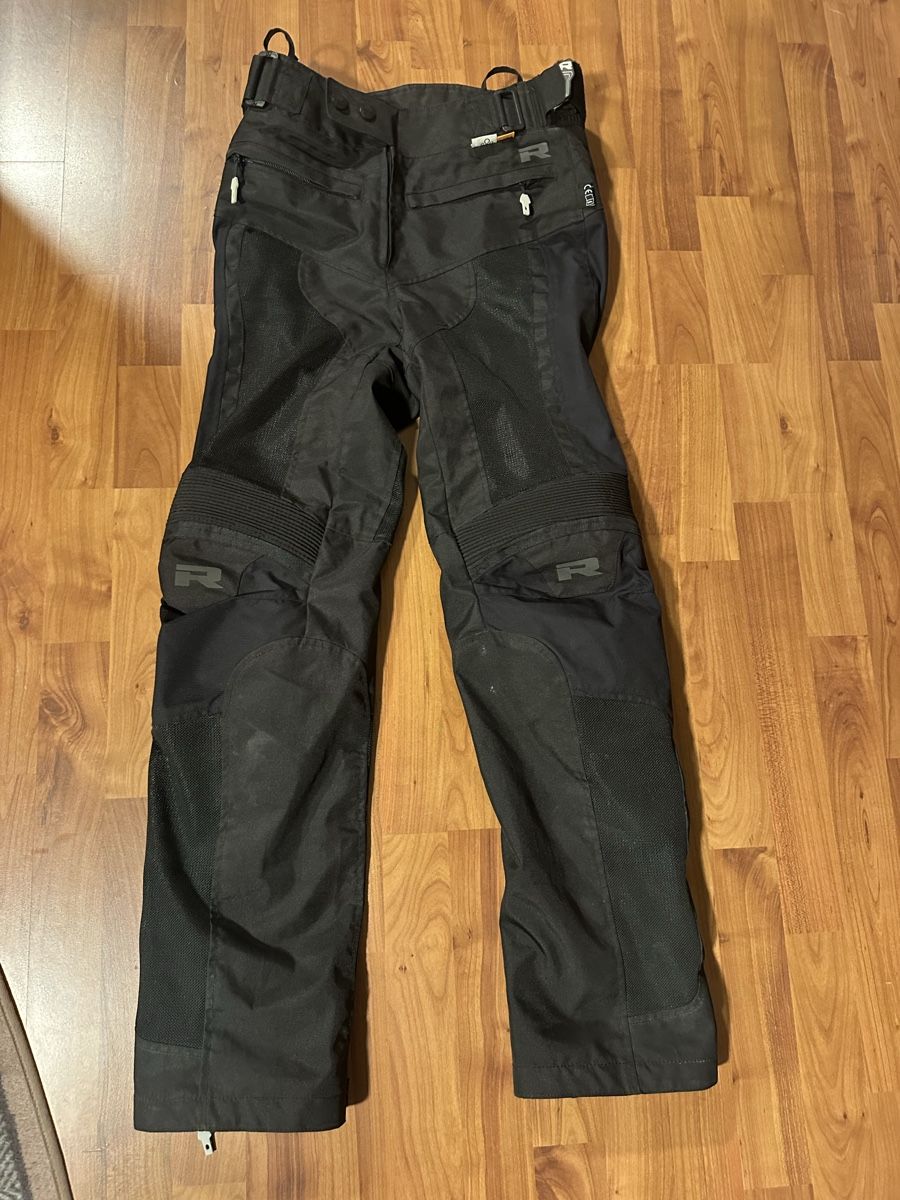 Pantaloni: Richa Motorradhose Aqua Shell – Usato da Neunkirch venduto da NoahNr9