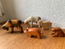 Handgeschnitzte Holztiere "PIPPS" - Bauernhoftiere