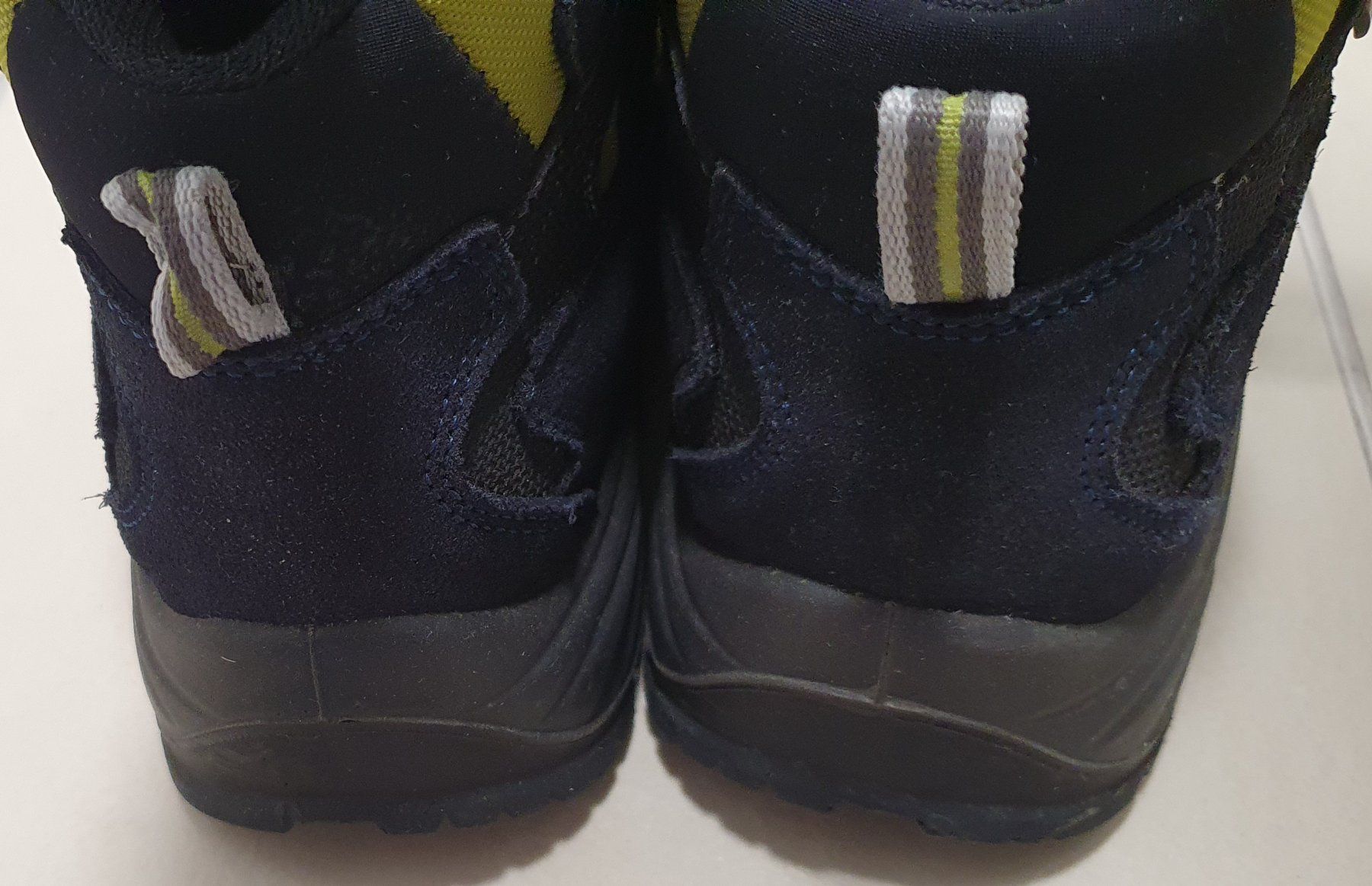 Scarpe da uomo: Wanderschuhen, Gr. 38, eher klein – Usato da Zürich venduto da Loubol 5