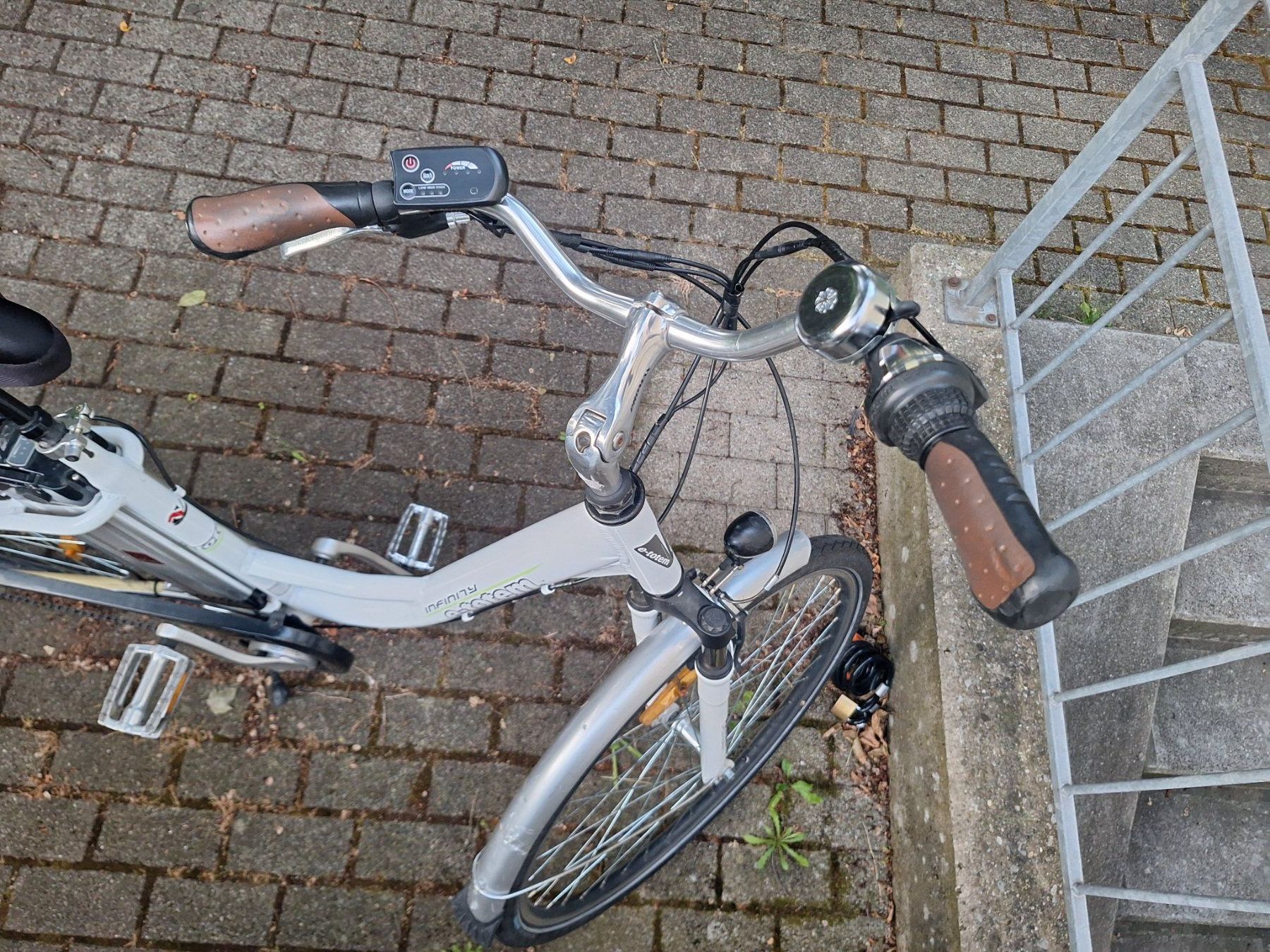Totem Vélos: Totem Damen E-Bike – Défectueux à Allschwil par SimauK 4