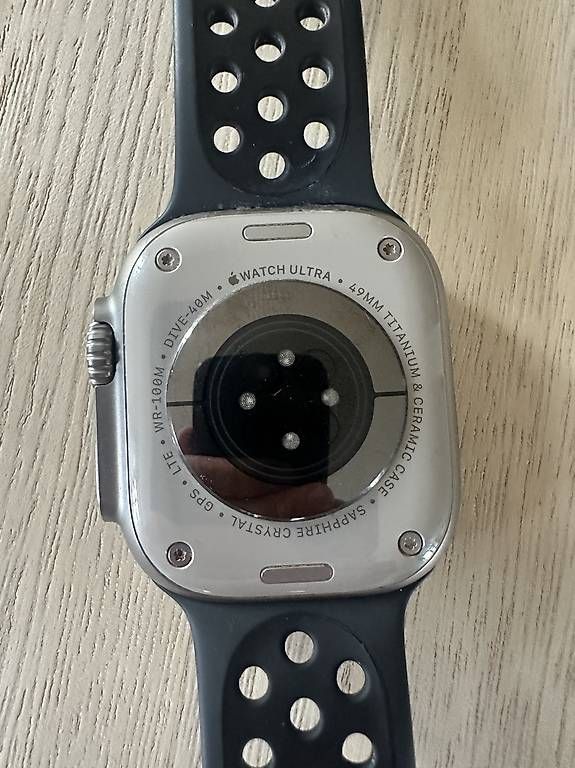Smartwatch: Apple Watch Ultra – Usato da Kemptthal venduto da anesini 2