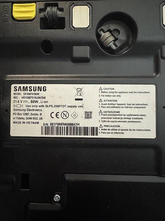 Samsung Aspirapolveri & Accessori: Staubsaugerroboter Samsung VR7000 Powerbot – Usato da Remetschwil venduto da mat173 1