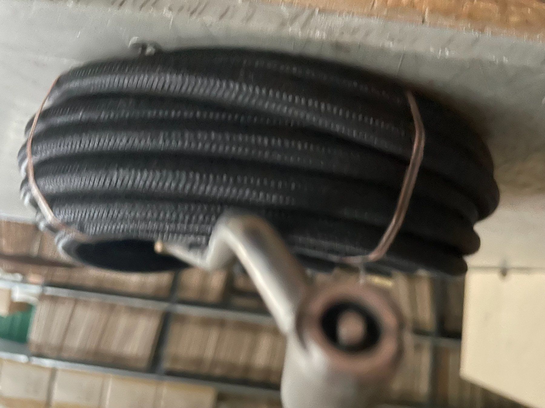Pumpen & Teile: LKW Luftschlauch zum Pumpen – Neu (gemäss Beschreibung) aus Niederuzwil von faetra