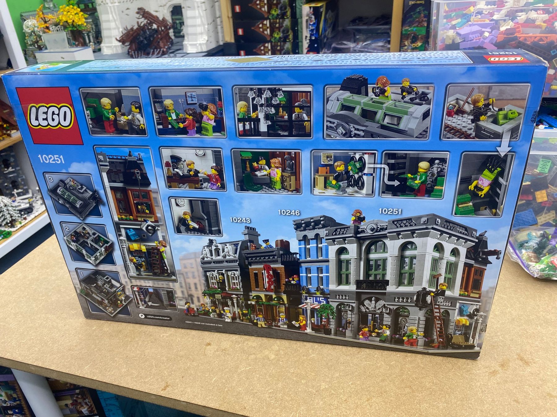 Lego Giocattoli: Lego Creator 10251 Brick Bank – Usato da birrhard venduto da Nosara7 2