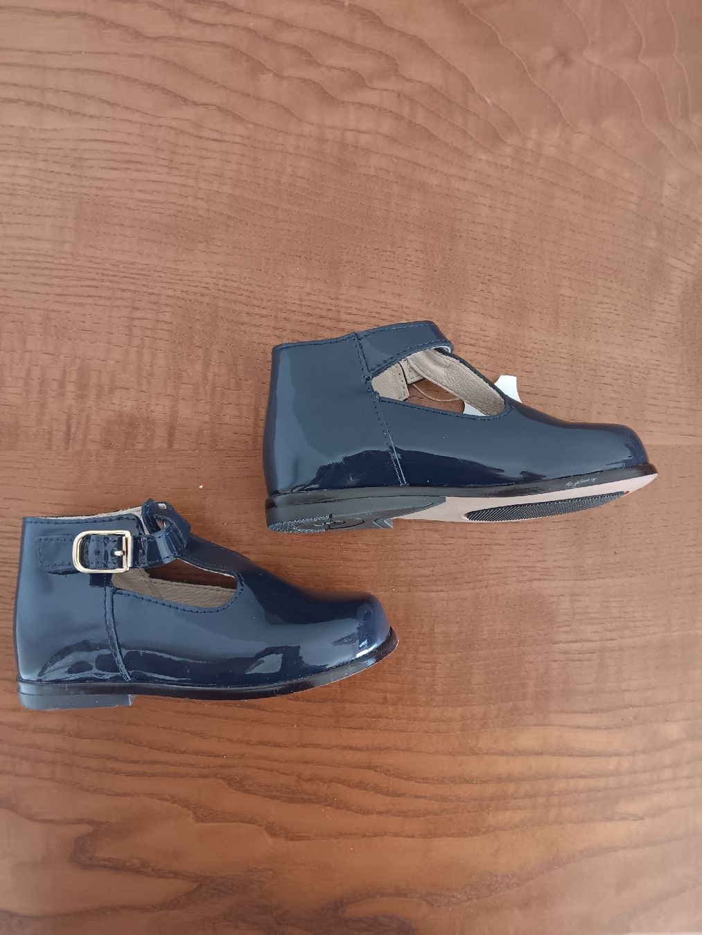 Scarpe per ragazzi: Bopy chaussures enfant vernies taille 22 – Usato da Lausanne venduto da Grabock 5
