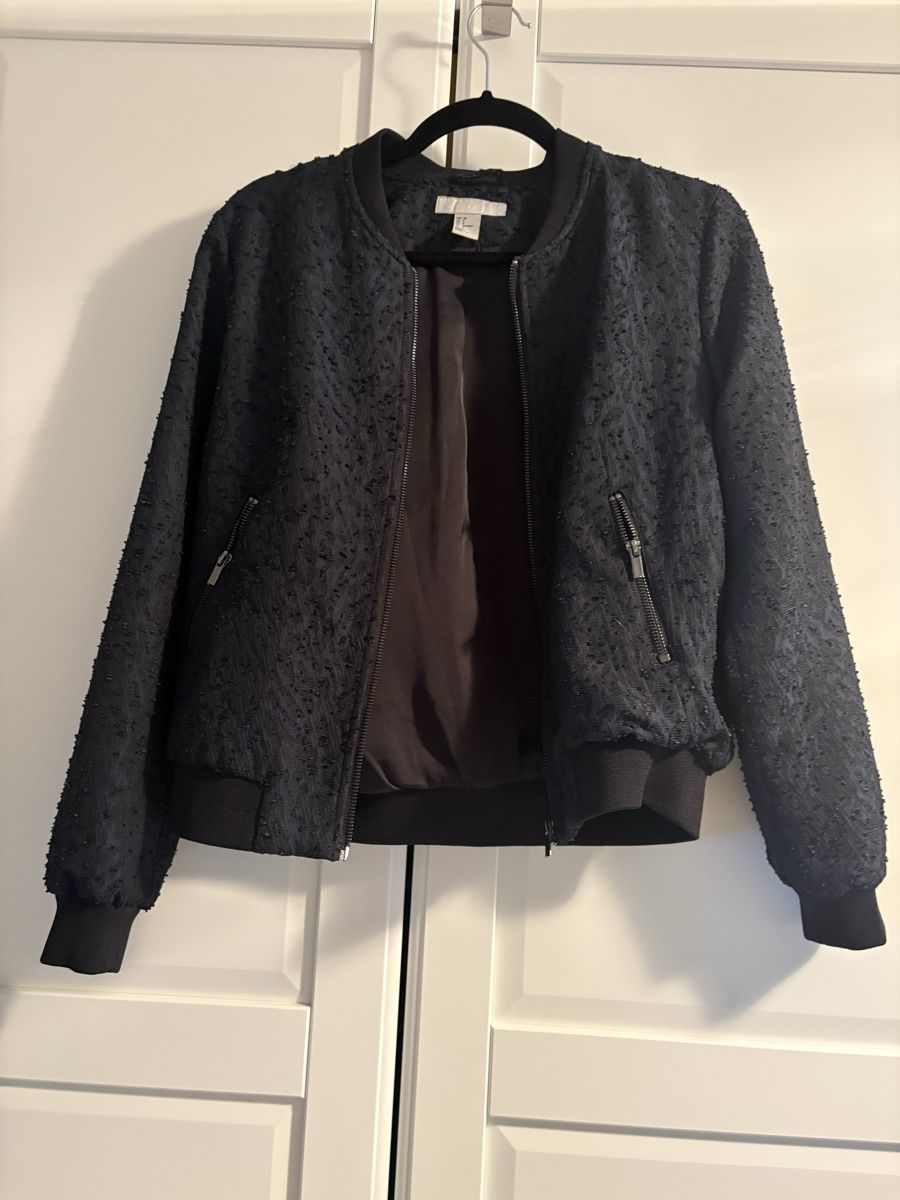 H&M Jacken: H&M blouson limited edition size 38 – Neu (gemäss Beschreibung) aus Zürich von jir_k6j2