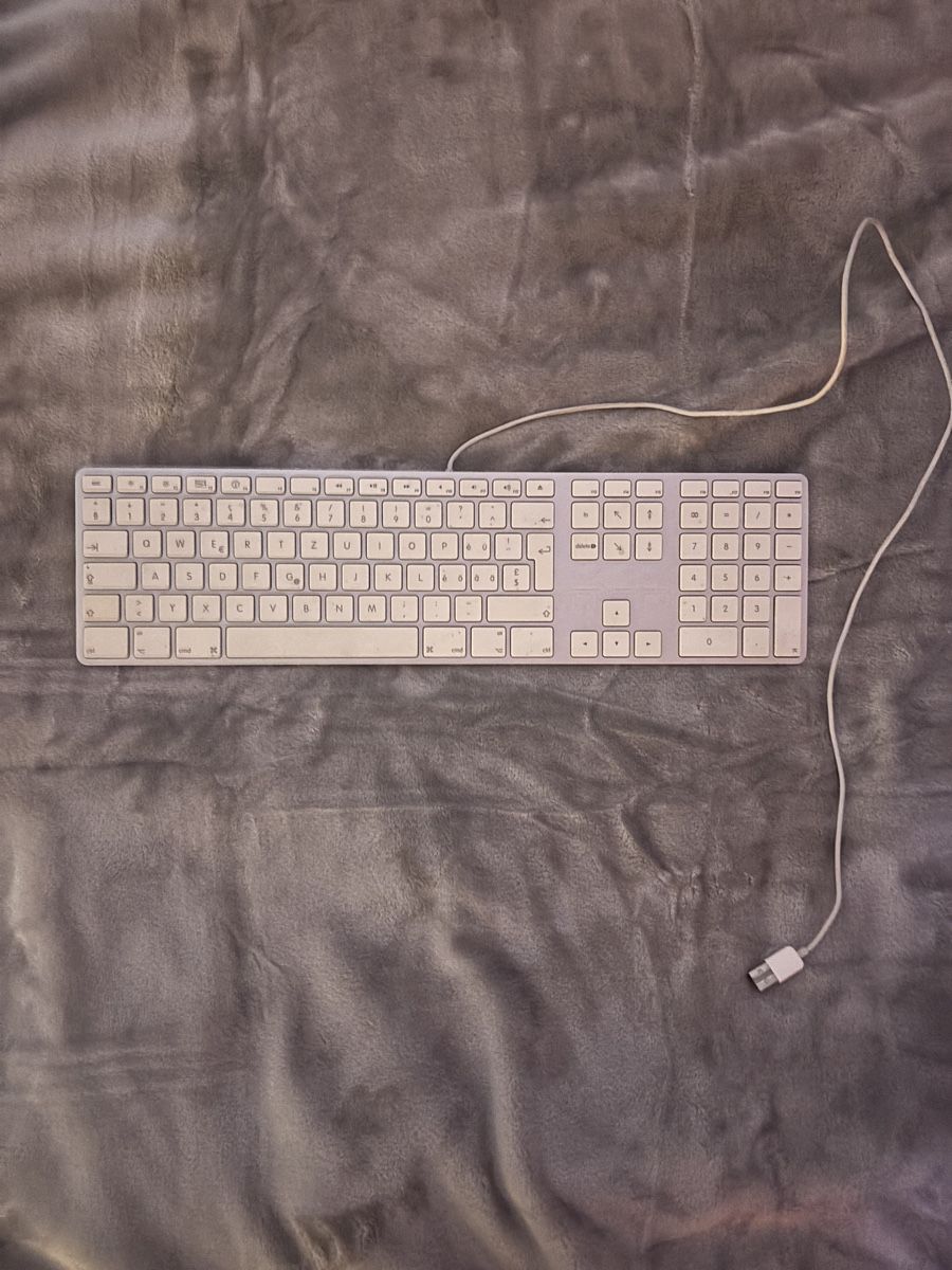 Apple Tastiere: Tastatur – Usato da Horriwil venduto da mama2007 1