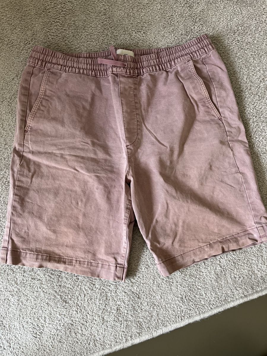 H&M Pantalons: Kurze Hose rosa – D'occasion à Zürich par ole_8rwr