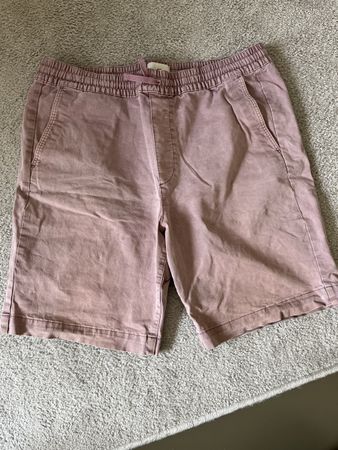 Kurze Hose rosa
