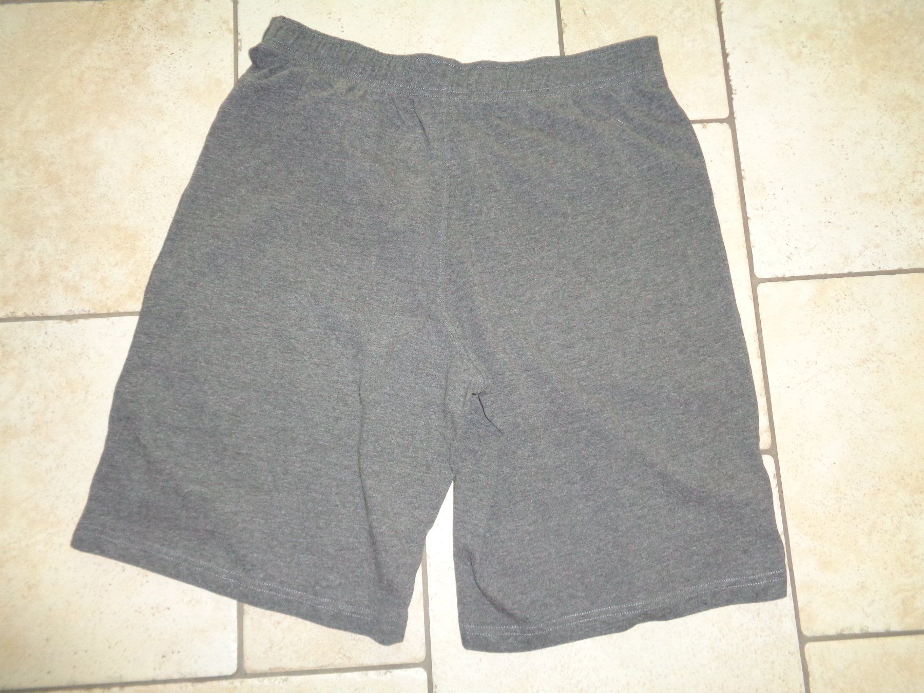 Ccm Pantaloni: Sporthose  CCM  Grösse L – Usato da Kreuzlingen venduto da Robi-2003 2