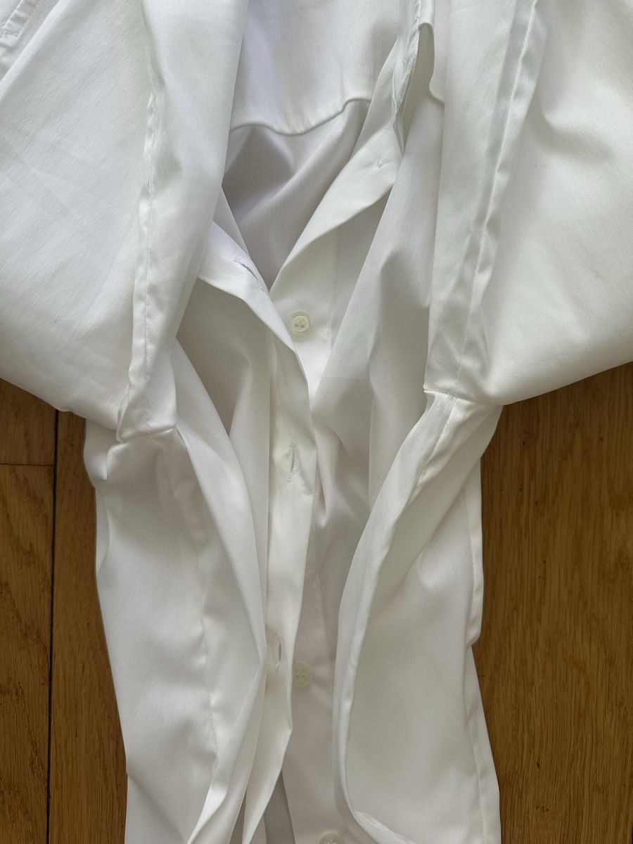 Prada Camicette: Prada White Cotton Blend Fitted Blouse – Usato da Geneve venduto da iri_dr5s 3