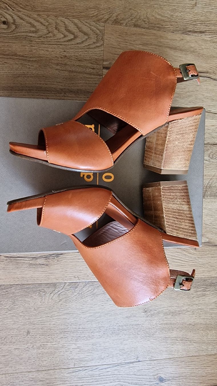 Scarpe da donna: Braune Leder Sandalen Gr. 38 – Nuovo e nell'imballaggio originale da Mönchaltorf venduto da nzhuravel 4